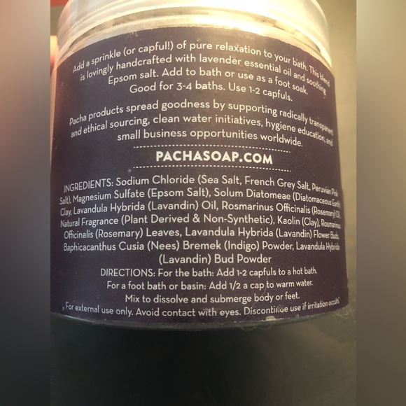 New RARE Pacha French Lavender mineral soak and Retinol Hydrogel spa mask set - Picture 4 of 6